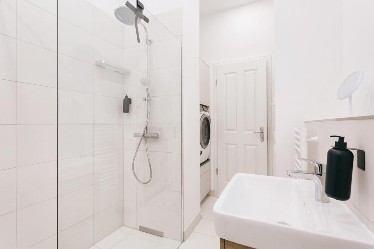 Tip! Modernes 90 Qm City-Apartment Mit Stil & Komfort In Toplage Drezda Kültér fotó