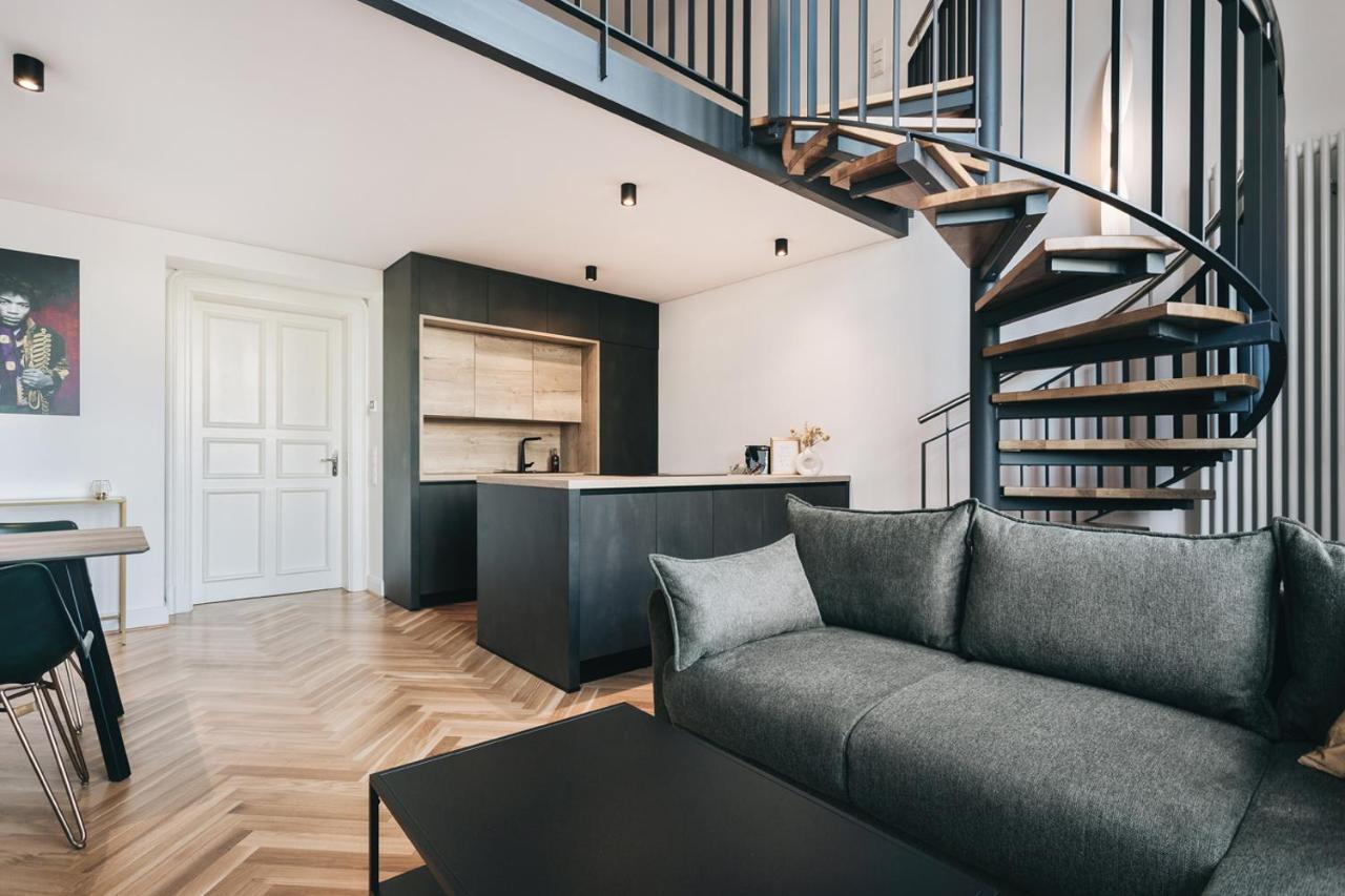 Tip! Modernes 90 Qm City-Apartment Mit Stil & Komfort In Toplage Drezda Kültér fotó