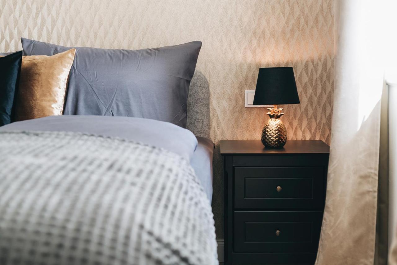 Tip! Modernes 90 Qm City-Apartment Mit Stil & Komfort In Toplage Drezda Kültér fotó